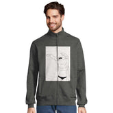 Felpa Uomo Zip Fela Uomo Illustrazione Art – Cotone Riciclato Eco-FrieEleva il tuo stile quotidiano con la nostra felpa con zip unisex, caratterizzata dall&