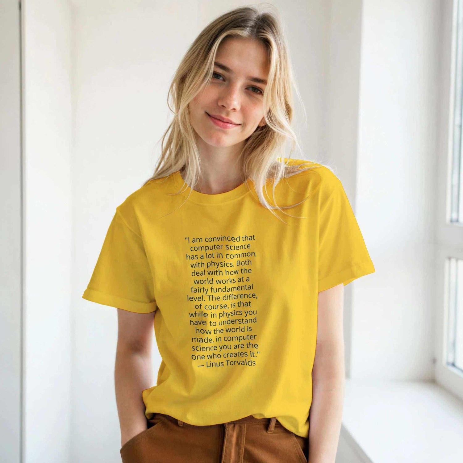 Linus Torvalds Computer Science Quote Premium Cotton T-ShirtCelebrate the philosophy of programming with this premium t-shirt featuring an iconic quote by Linus Torvalds: "I am convinced that computer science has a lot in comPrint MaterialKawaii Therapy ShopKawaii Therapy Shopcamicia premium cotone