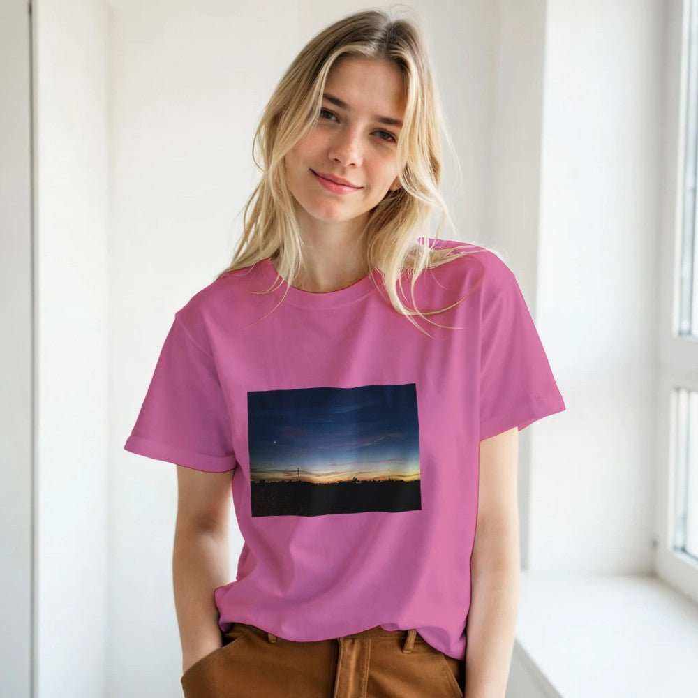 Sunset Graphic T-Shirt – Premium Soft Cotton Crew NeckElevate your casual wardrobe with our premium Sunset Graphic T-Shirt. Featuring a stunning sunset photography print, this t-shirt combines artistic flair with unparaPrint MaterialKawaii Therapy ShopKawaii Therapy ShopSunset Graphic T-Shirt